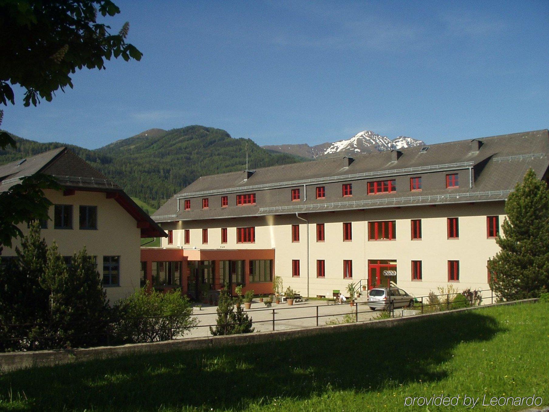 Jufa Hotel St Michael Im Lungau ザンクト・ミヒャエル・イム・ルンガウ エクステリア 写真